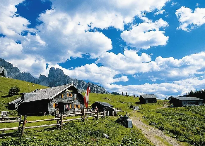 Modern With Garden, With Access To Sauna * Neukirchen am Großvenediger