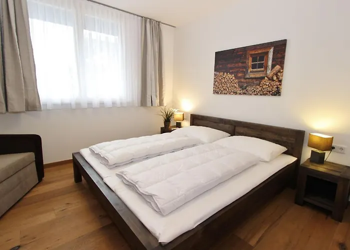 Modern With Garden, With Access To Sauna 公寓 *